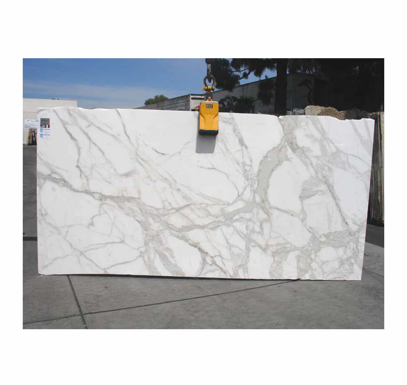 Calacatta Carrara Gold Stone QuestStone Quest